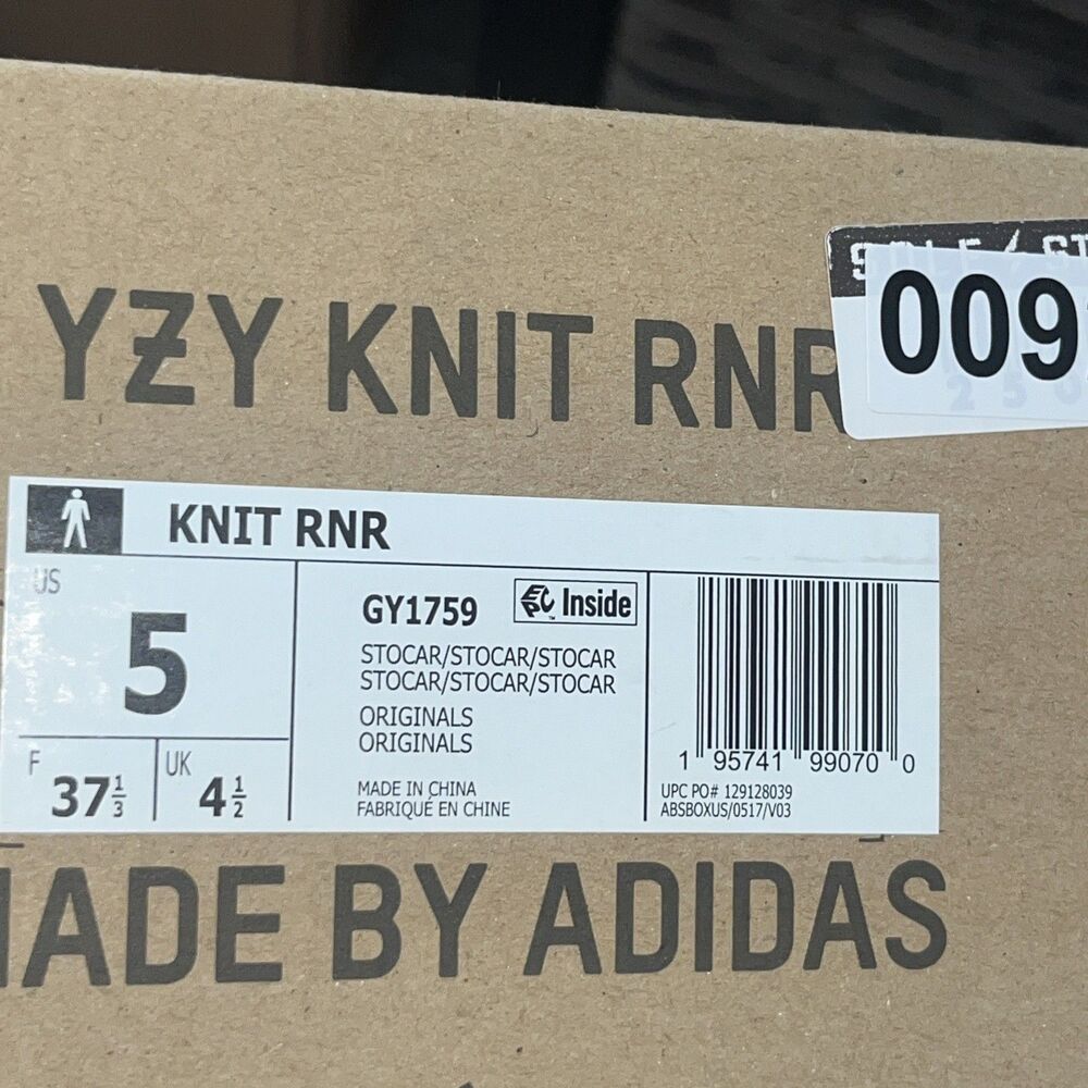 Size 5 - adidas Yeezy Knit Runner Stone Carbon - Picture 7 of 9